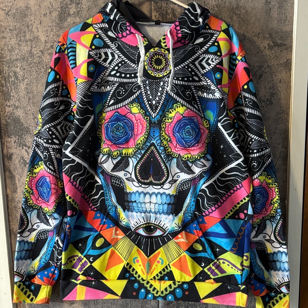 Multicolor Skull Graphic Hoodie